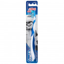 Зубная щетка Oral-B Junior Star Wars, от 6 лет, экстрамягкая