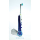 Электрическая зубная щетка Braun Oral-B Professional Care 7400